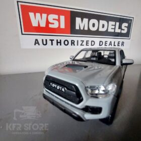 Camioneta Toyota Tacoma TRD Pro 2023 en gris